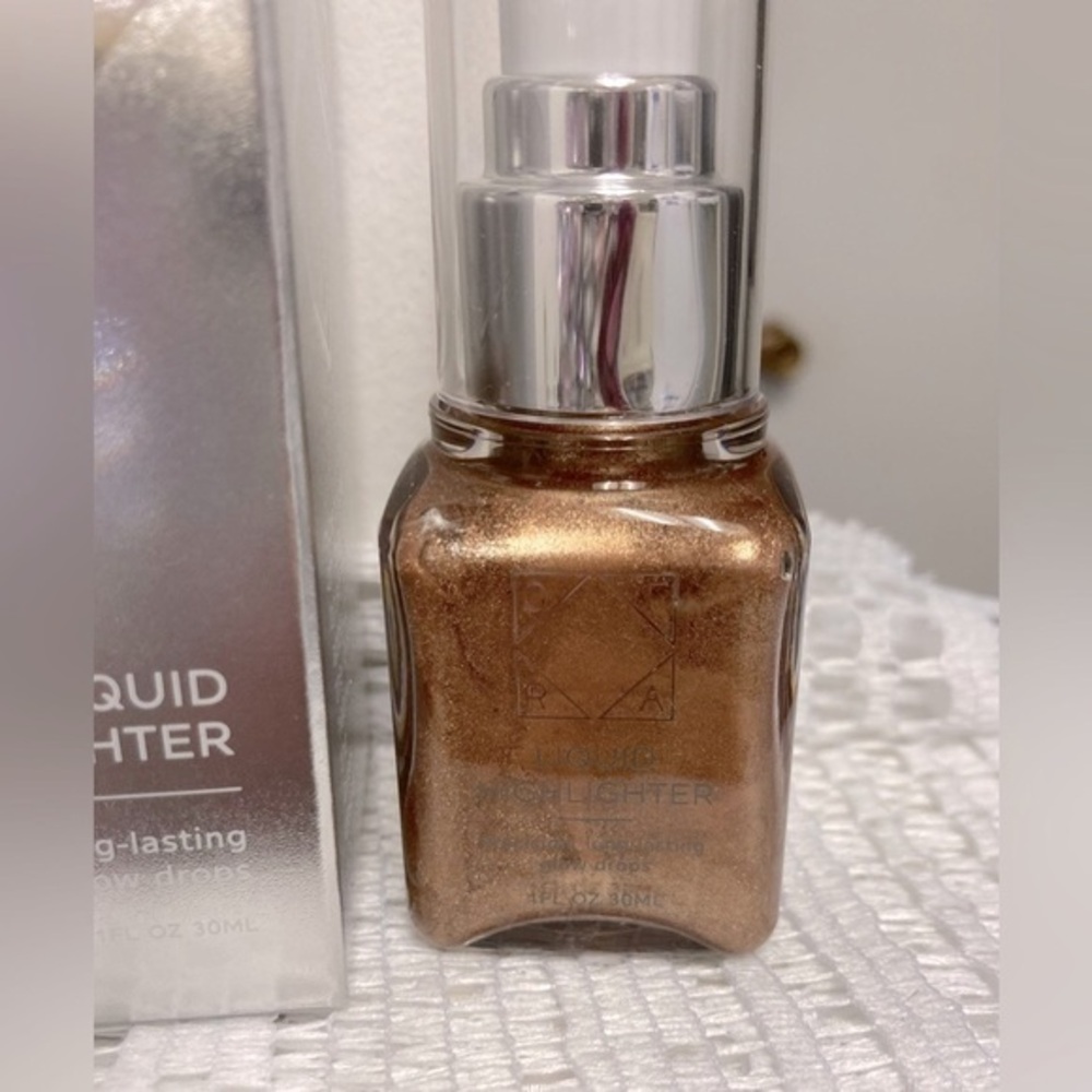 NWT Ofra Star Lit Liquid Highlighter in Holiday